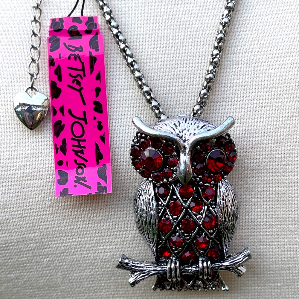 NWT Betsey Johnson OWL Pendant Necklace
